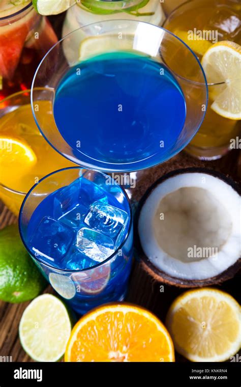 Alcohol drinks set with fruits Stock Photo - Alamy