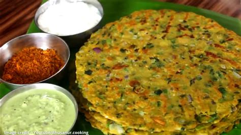 થાલીપીઠ બનાવવાની રીત | thalipeeth banavani rit | thalipeeth recipe in ...