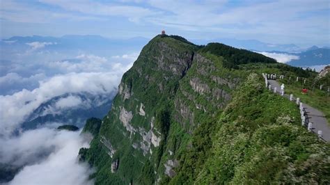 Mount Emei in Spring - YouTube