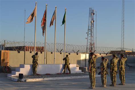 British soldiers protecting major Helmand base - GOV.UK