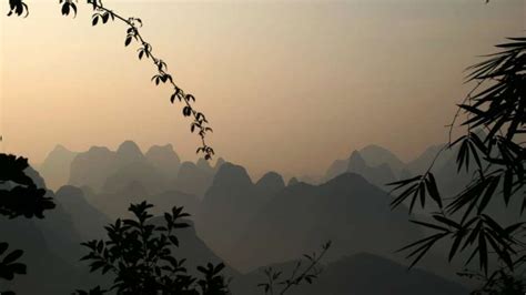 The 10 most beatufiul karst hills destinations in China and Southeast Asia