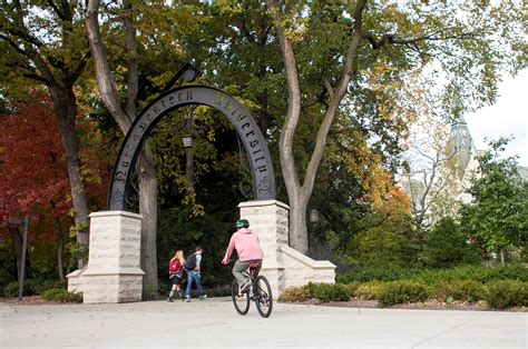 Securing Campus Doors at Northwestern University | ASSA ABLOY DSS