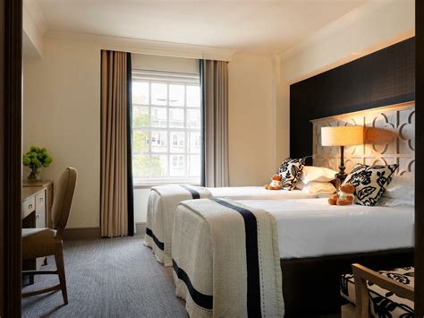 THE BLOOMSBURY HOTEL LONDON