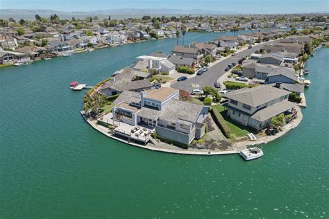 This house on a lagoon along San Francisco Bay was snapped up for the ...