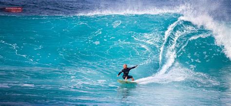 Photo Surf in Madeira Island par Tiago_Sousa on 500px | Madeira island, Surfing, Europe travel