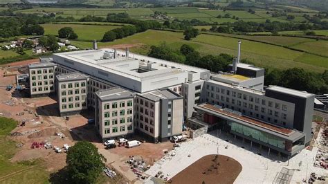 Grange University Hospital: Cwmbran's £350m facility could open early - BBC News