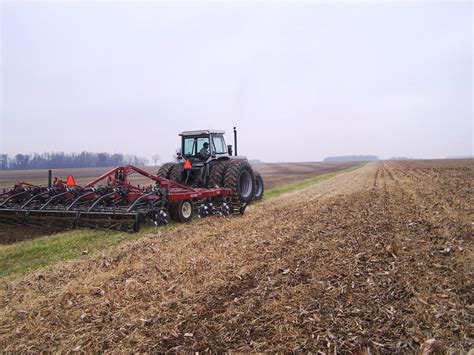 The Five Best Benefits of Conservation Tillage — Salford Group