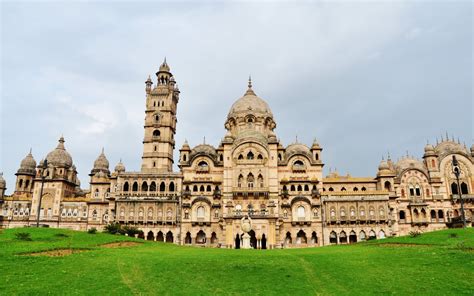 Gujarat Heritage Sites: Lakshmi Vilas Palace