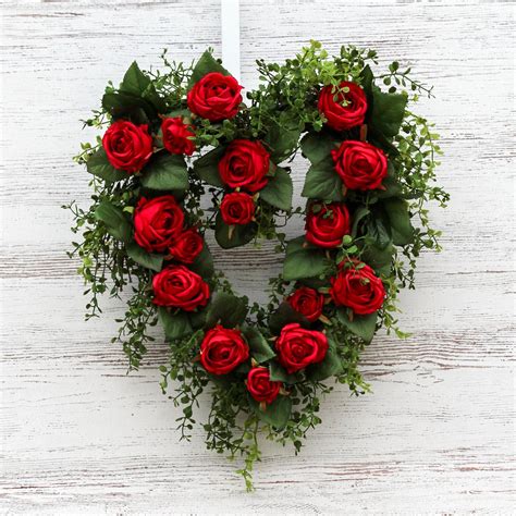 Red Rose Mini Heart Wreath 14" in 2021 | Valentine day wreaths, Diy ...