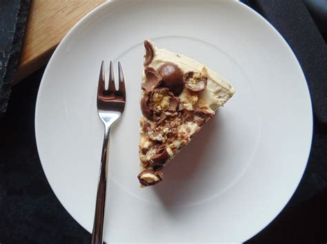 Malteser Cheesecake - Maverick Baking