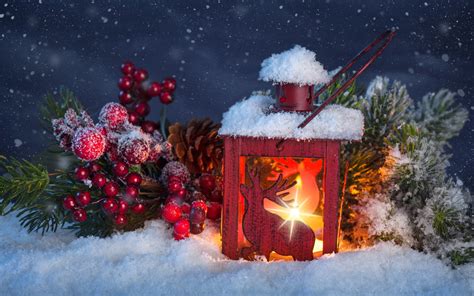 Christmas Lantern in the Snow Fond d'écran HD | Arrière-Plan | 2880x1800