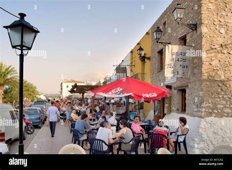 Sidewalk cafe in the old town, Denia, Costa Blanca ,Spain Stock Photo ...