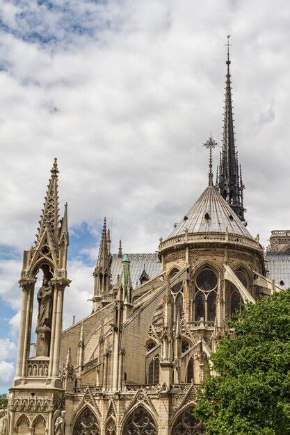 Premium Photo | Notre dame cathedral