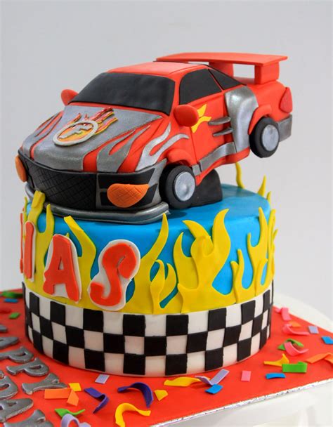 Celebrate with Cake!: Flash and Dash Racing Car Cake