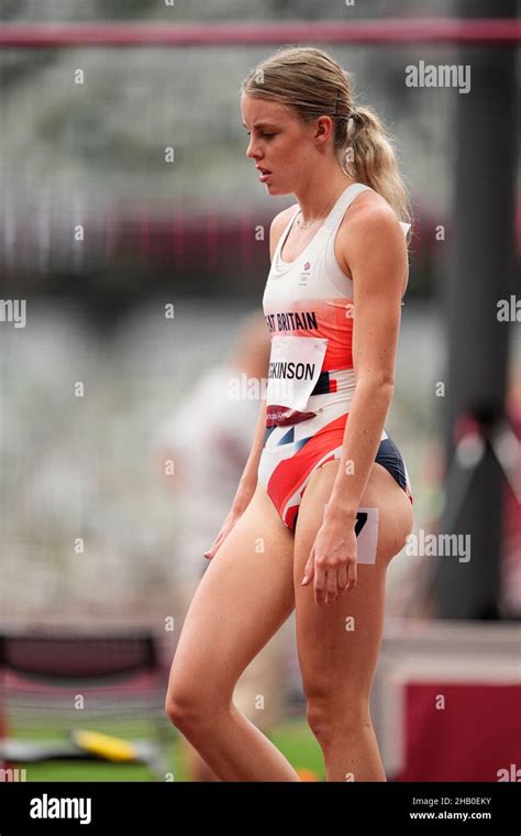 Keely Hodgkinson competing in the 800 meters of the 2020 Tokyo Olympics Stock Photo - Alamy