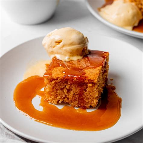 Sticky Toffee Pudding without Dates - Searching for Spice