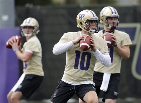 Observations from the Washington Huskies’ first practice of the spring | The Spokesman-Review