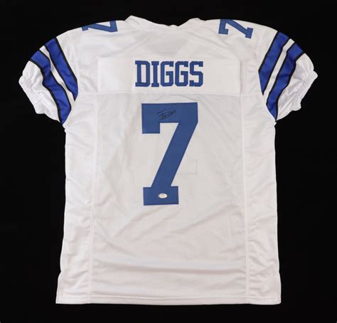 Trevon Diggs Signed Jersey (PSA) | Pristine Auction