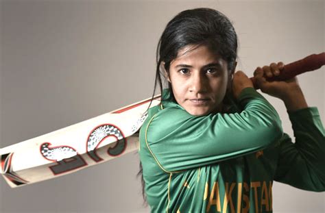 Interesting facts about Pakistan's all-rounder Javeria Khan - Female Cricket