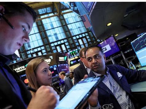 U.S. stocks close little changed as Fed leaves door open | Zee Business