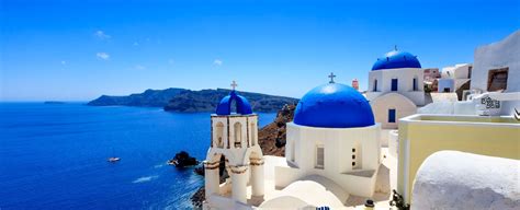 Luxury Santorini Holidays 2023/24 | Classic Collection