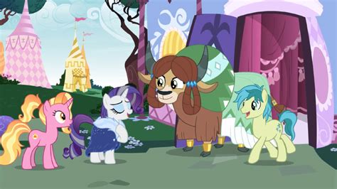 Grown-up older ponies from My Little Pony season 9 episode 26. Spoiler ...