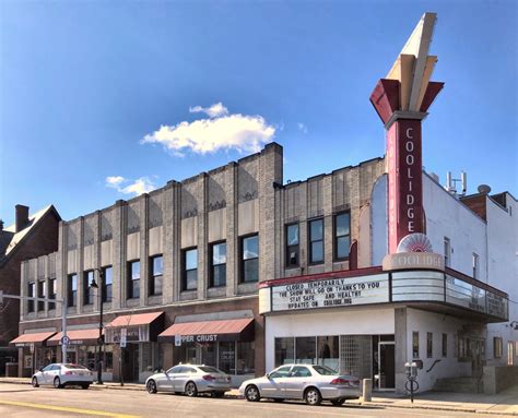 Coolidge Corner Theater // 1933 – Buildings of New England