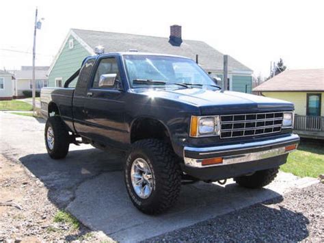 Chevrolet S10 4x4 - reviews, prices, ratings with various photos