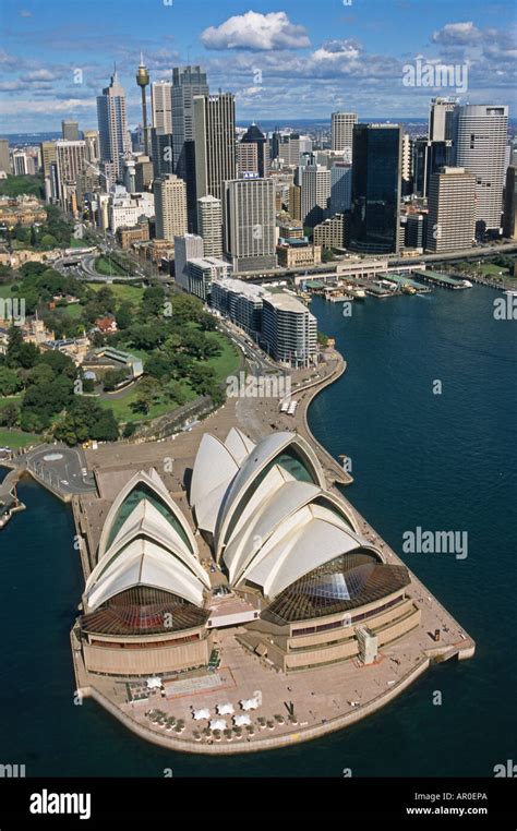 Sydney Opera House from the air, Sydney Opera House, architect Jorn ...