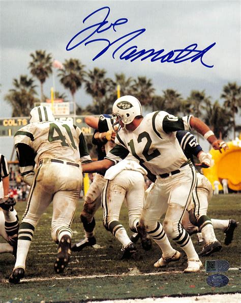 Joe Namath Signed 8x10 Photo Handoff (AIV) — RSA