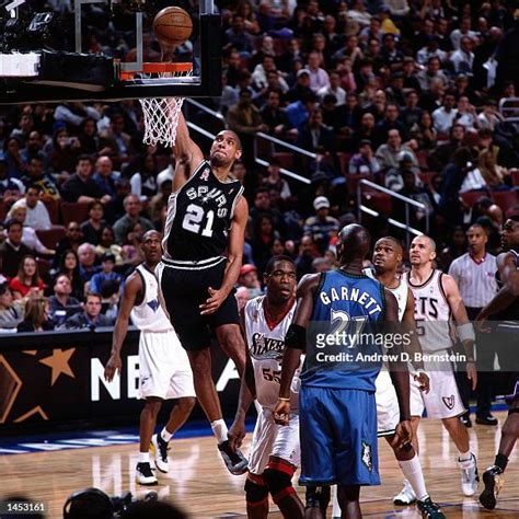 1,485 Tim Duncan 2002 Photos & High Res Pictures - Getty Images