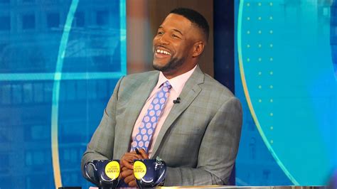 GMA’s Michael Strahan brags about his body ‘below the waist’ in wild ...