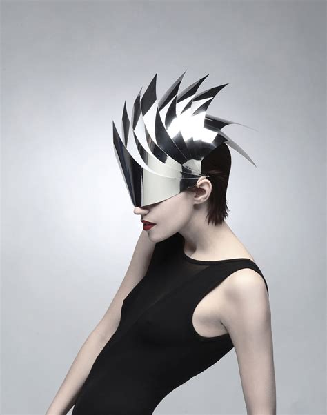 Jay Alexandra Photography #fashion #vogue #headdress #futuristic #futurism #headpiece #modern # ...