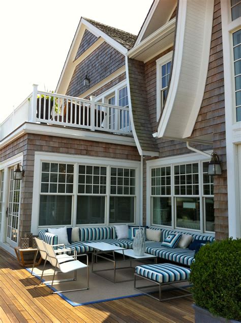 Hamptons Beach House Decor : Classic Hamptons Beach House - Home Bunch ...