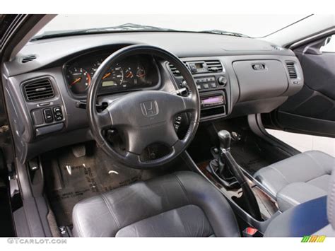 2000 Honda accord interior dimensions