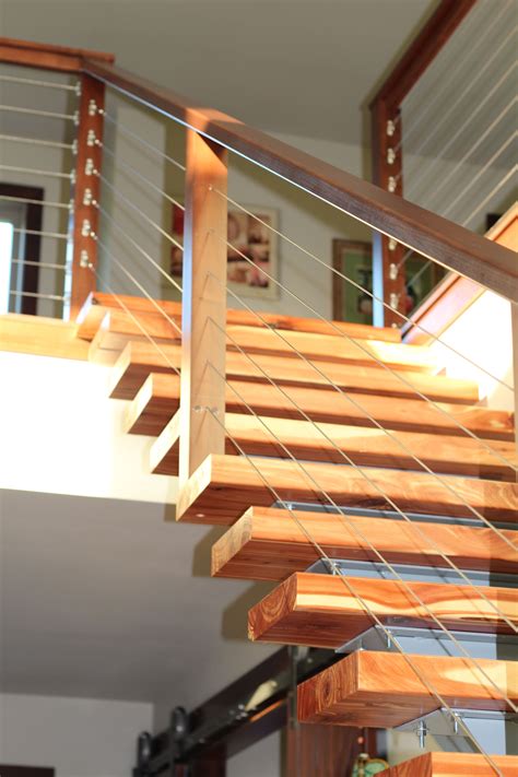 Combine The Modern Sleek Look Of Cable Railing With Wood Stainless | Modern stair railing, Cable ...