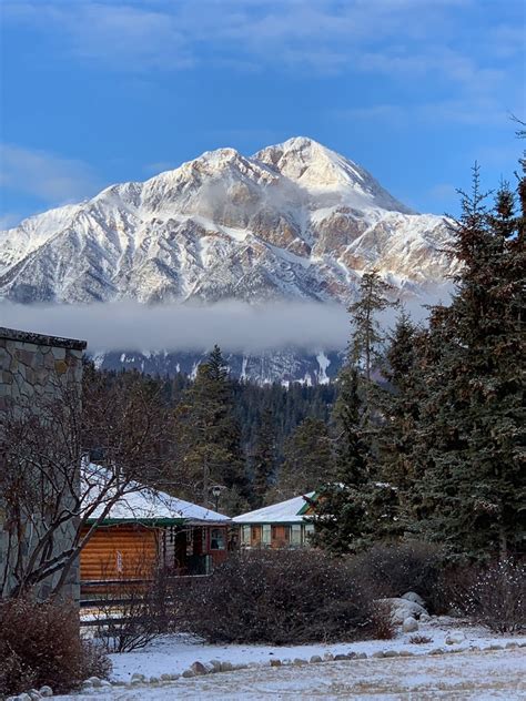 Top 10 Things to Do at the Fairmont Jasper Park Lodge in the Winter ...