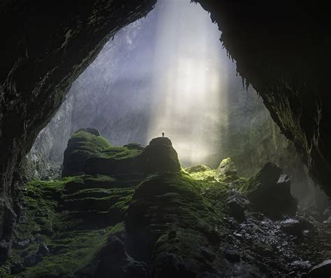 Largest Cave – Bing Wallpaper Download