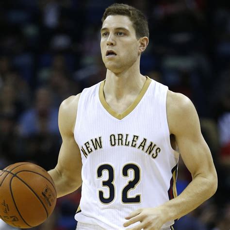 Jimmer Fredette Reportedly Will Sign New Contract with Shanghai Sharks ...