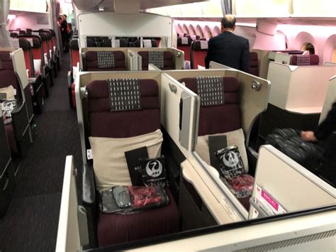 Review: Japan Airlines Sky Suite Business Class Tokyo To Hanoi - Moore ...