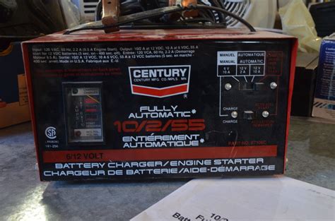 Century Fully Automatic 6/12 Volt Battery Charger w/ Manuel