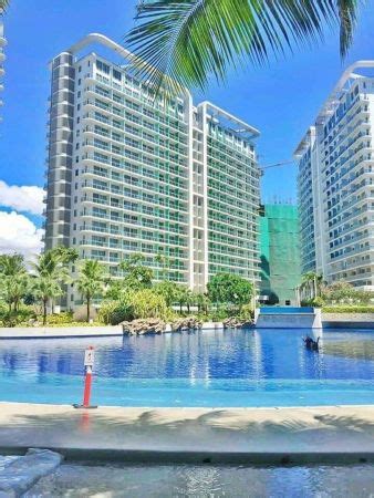 2BR Fully Furnished Condo Unit For Sale in Azure Parañaque