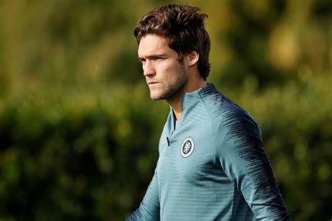 Chelsea's Marcos Alonso Signs New Five-year Contract - News Jagran24