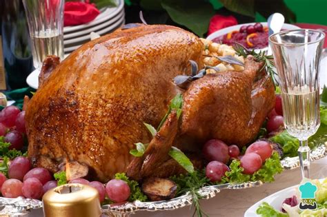 Pavo relleno para Navidad tradicional - Receta FÁCIL