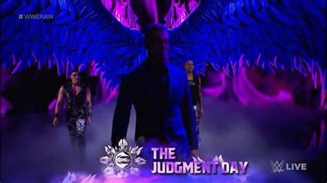 WWE Judgment Day Entrance | Raw, May. 09, 2022 - YouTube