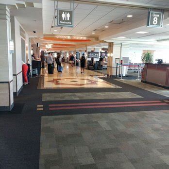 Dane County Regional Airport - 157 Photos & 213 Reviews - Airports ...