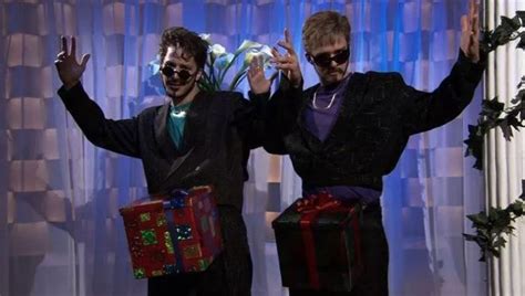 8 Hilarious 'SNL' Christmas Skits You Have To Watch