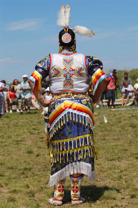 Indigenous Regalia in Canada | The Canadian Encyclopedia