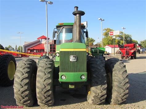 TractorData.com John Deere 8640 tractor photos information