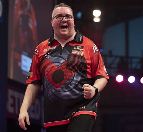 PDC Home Tour: Stephen Bunting eases to Group 18 title – Darts Planet